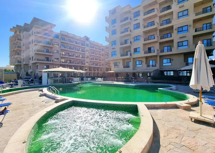 Beachfront - Pool - Balcony - Хургада